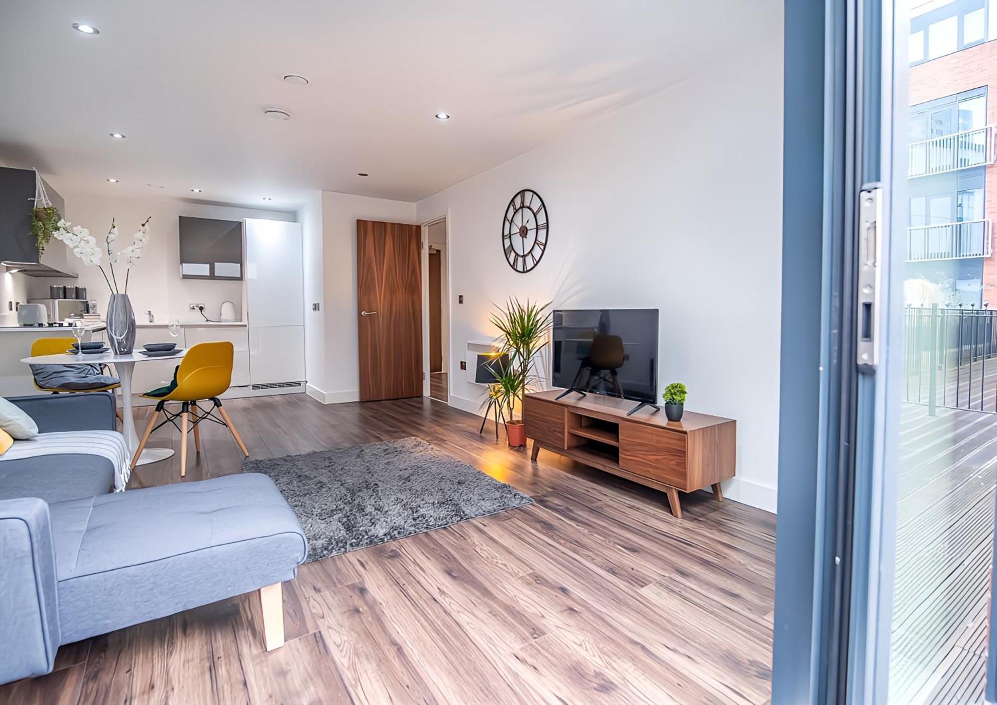 Stunning Apartment In Бирмингам Стая снимка